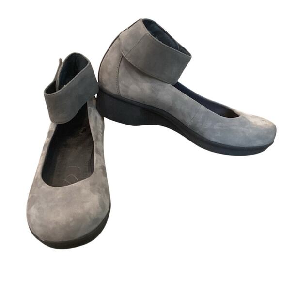 Dansko Wedge Jenna Gray Ankle Strap Platform US 9.5 10 EU 40 Comfort Boho Work - Picture 1 of 10